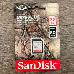 NWT SanDisk GB SDHC Card